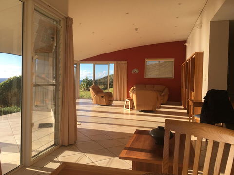 OceanScape Luxury Beachfront Villas - Queensland Tourism 10