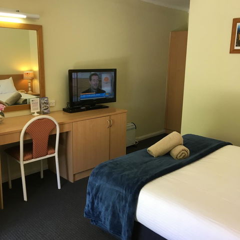 Sky Rider Motor Inn - QLD Tourism 20