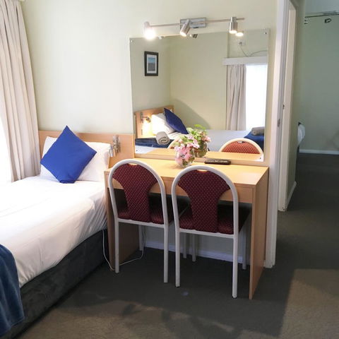 Sky Rider Motor Inn - QLD Tourism 34