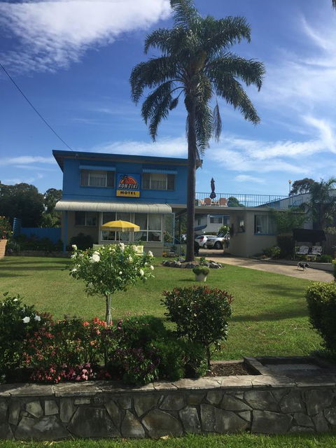 Kon Tiki Apartments - QLD Tourism 0