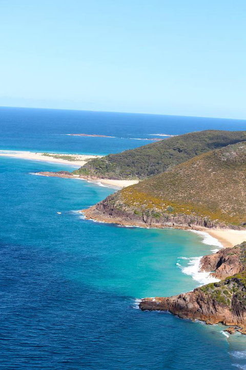 Marty's @ Little Beach - QLD Tourism 9