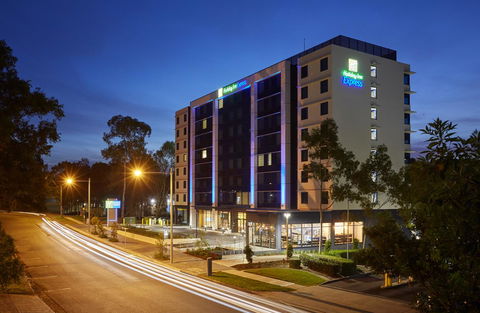 Holiday Inn Express Sydney Macquarie Park, An IHG Hotel - QLD Tourism 3
