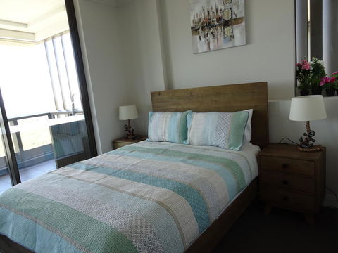 Sydney Olympic Park Apartment - Queensland Tourism 3