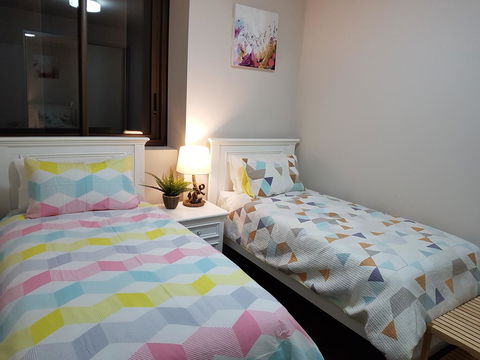Sydney Olympic Park Apartment - Queensland Tourism 2