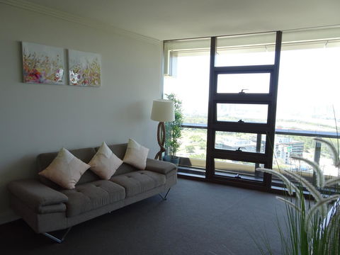 Sydney Olympic Park Apartment - Queensland Tourism 4