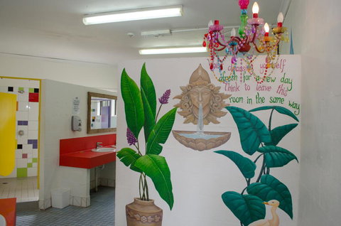 Arts Factory By Nomads - Queensland Tourism 41