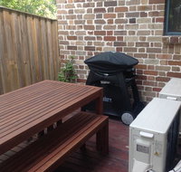Hideaway Holiday Apartments - QLD Tourism