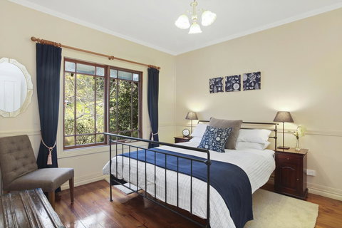 Allegra Cottage Of Leura - QLD Tourism 5