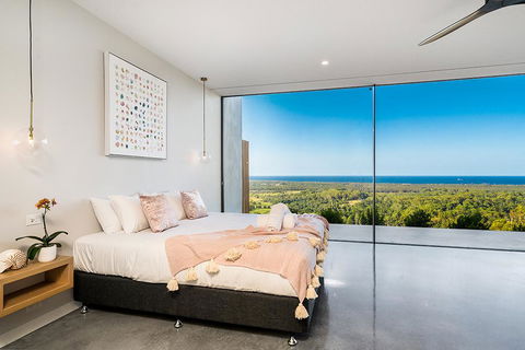 Sundays At Byron - Queensland Tourism 42