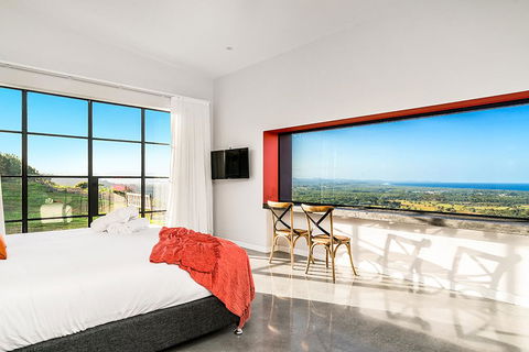 Sundays At Byron - Queensland Tourism 12