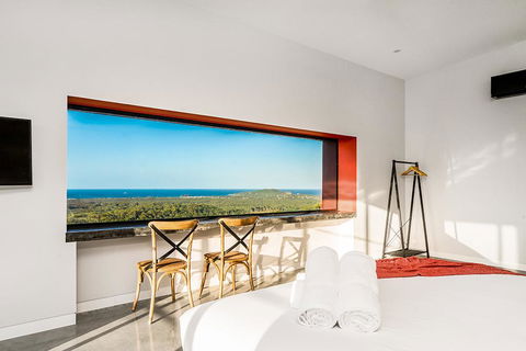 Sundays At Byron - Queensland Tourism 10