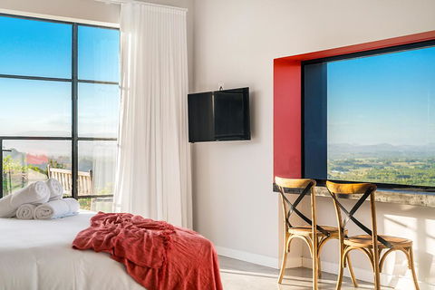 Sundays At Byron - Queensland Tourism 6