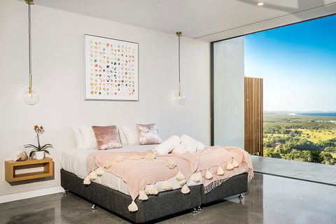 Sundays At Byron - Queensland Tourism 40