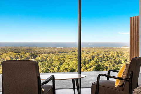 Sundays At Byron - Queensland Tourism 3