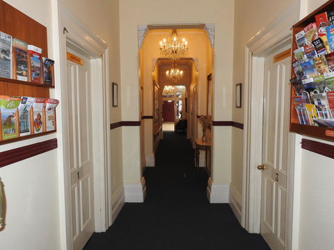 Manor Boutique Hotel Sydney - Queensland Tourism 16