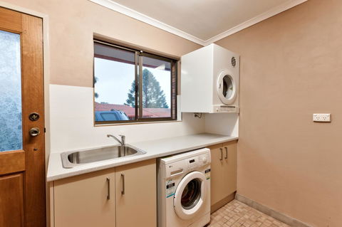 Hume Country Motor Inn - QLD Tourism 26