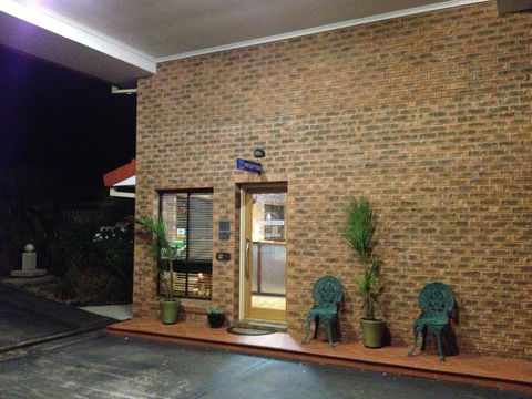Hume Country Motor Inn - QLD Tourism 25