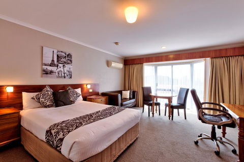 Hume Country Motor Inn - QLD Tourism 14