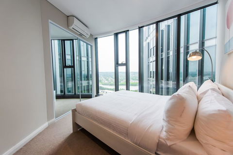 180Â° Water View Three Bedroom (wooden Furniture) - Queensland Tourism 12