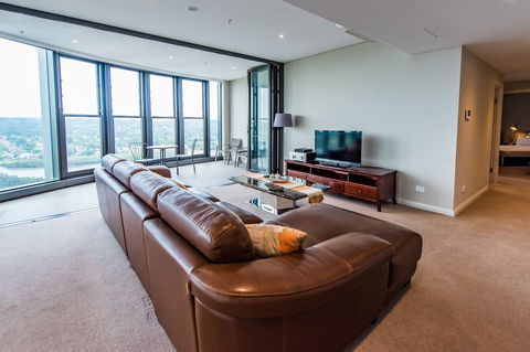 180Â° Water View Three Bedroom (wooden Furniture) - Queensland Tourism 24