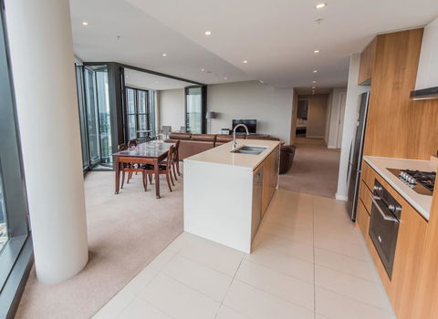 180Â° Water View Three Bedroom (wooden Furniture) - Queensland Tourism 25