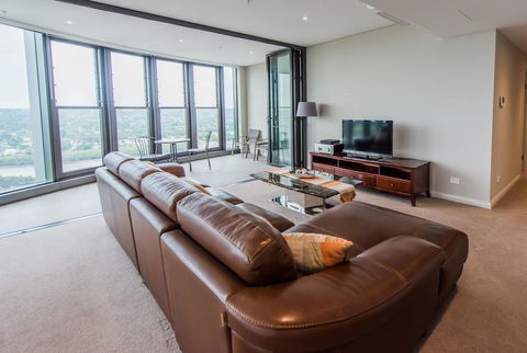 180Â° Water View Three Bedroom (wooden Furniture) - Queensland Tourism 29