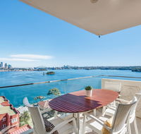 Panoramic harbour views and unbeatable comfort - QLD Tourism