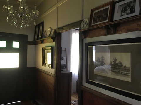 Caledonia Cottage - QLD Tourism 9