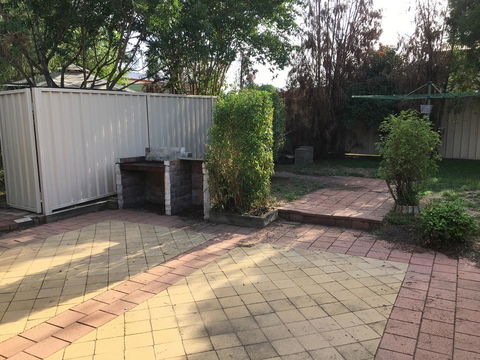 Caledonia Cottage - QLD Tourism 25