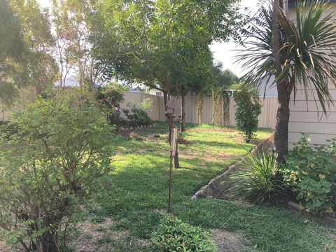 Caledonia Cottage - QLD Tourism 27