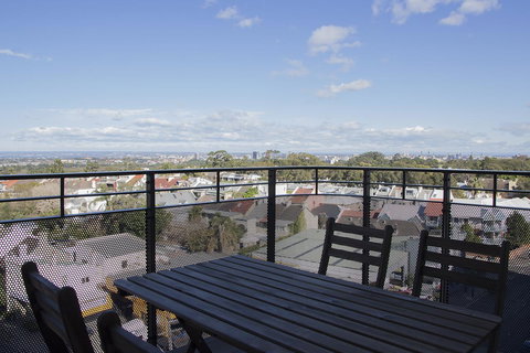 Brand New One Bedroom Apartment In Bondi Junction - Queensland Tourism 8
