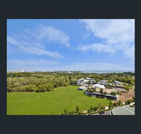 Nomikis'On The Avenue - QLD Tourism