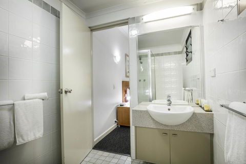 Mercure Darwin Airport Resort - Queensland Tourism 24
