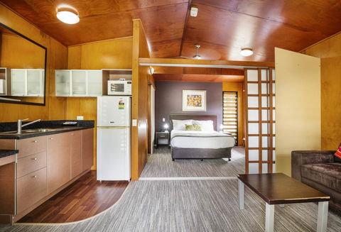 Mercure Darwin Airport Resort - Queensland Tourism 3