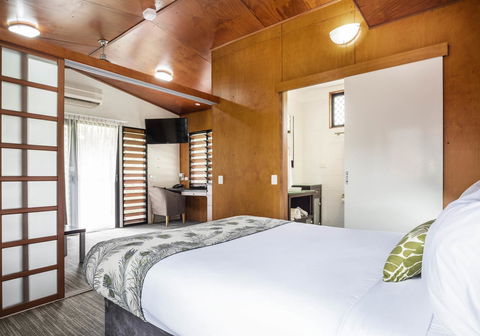 Mercure Darwin Airport Resort - Queensland Tourism 4