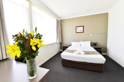Diplomat Hotel Alice Springs - Queensland Tourism 37