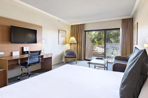 DoubleTree By Hilton Alice Springs - Queensland Tourism 44