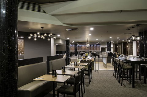 DoubleTree By Hilton Alice Springs - Queensland Tourism 8
