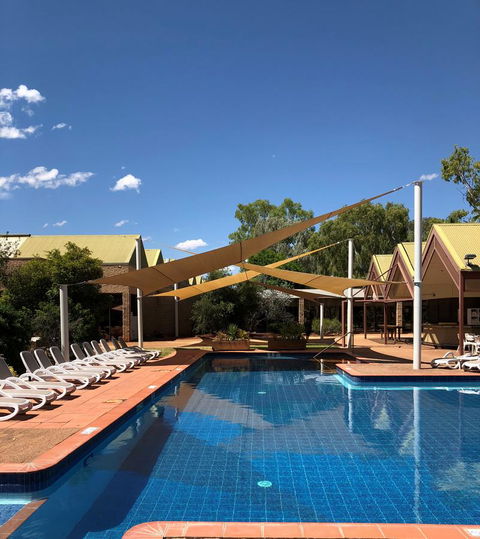 DoubleTree By Hilton Alice Springs - Queensland Tourism 14