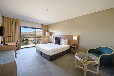 DoubleTree By Hilton Alice Springs - Queensland Tourism 39