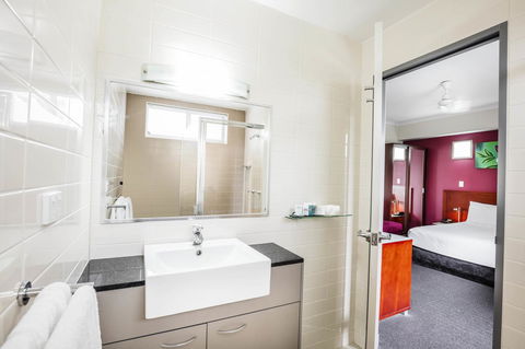 Novotel Darwin Airport - Queensland Tourism 10