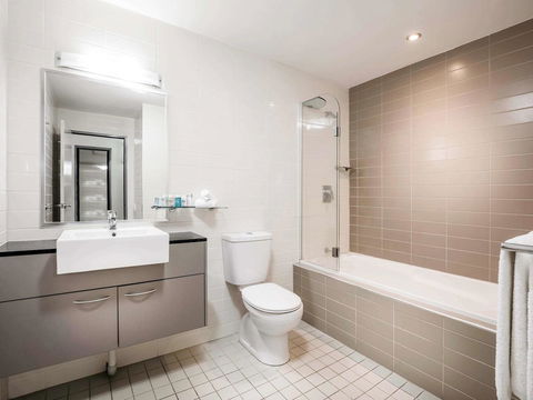 Novotel Darwin Airport - Queensland Tourism 27