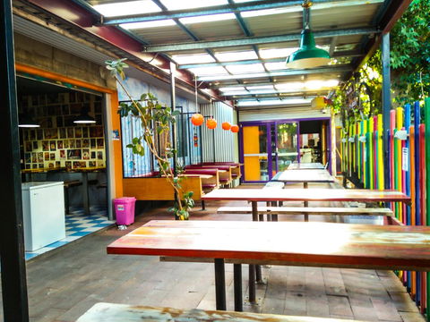 Jump Inn Alice Budget Accommodation - Queensland Tourism 5