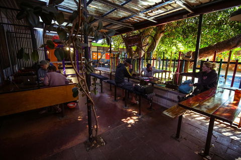 Jump Inn Alice Budget Accommodation - Queensland Tourism 30
