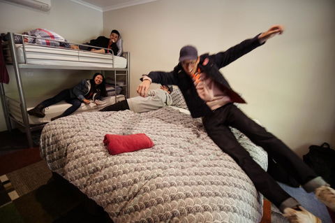 Jump Inn Alice Budget Accommodation - Queensland Tourism 14
