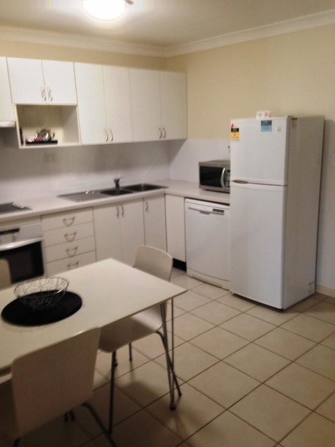 Beaches Serviced Apartments - QLD Tourism 34