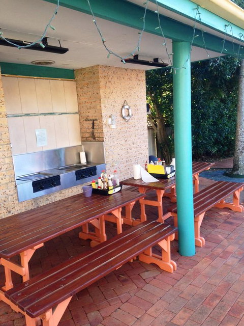 Beaches Serviced Apartments - QLD Tourism 41