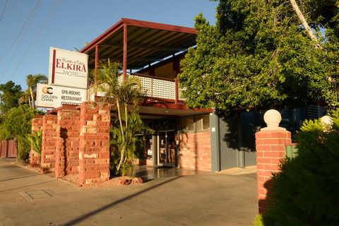 Elkira Court Motel - Queensland Tourism 10