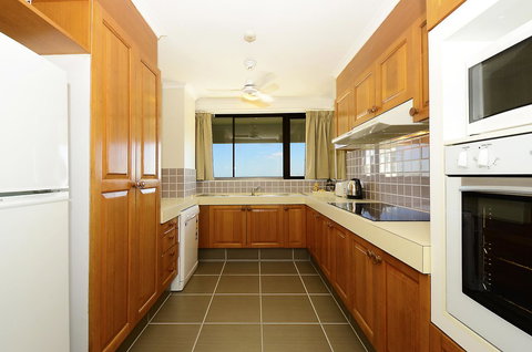 Marrakai Apartments - QLD Tourism 6
