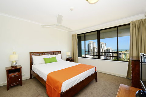 Marrakai Apartments - QLD Tourism 10